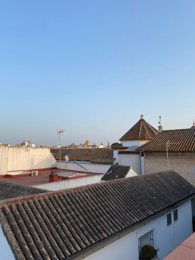 Beautiful Apartment In Historic City Center Seville Exterior photo