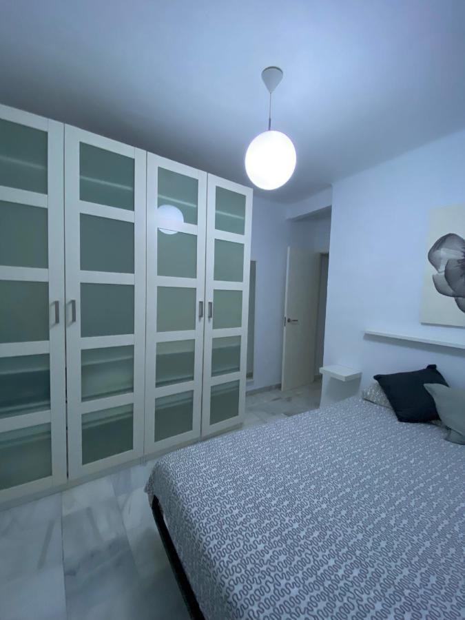 Beautiful Apartment In Historic City Center Seville Exterior photo